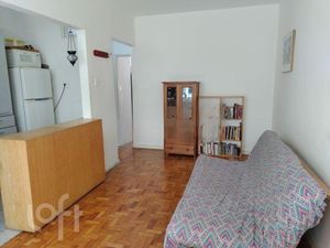 Image 18 - 586479