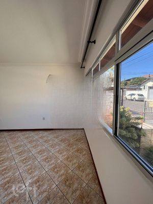 Image 32 - 586543