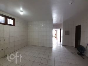 Image 11 - 586652