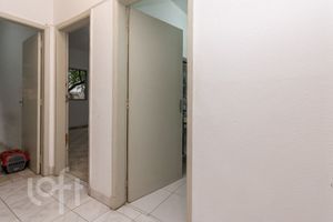 Image 10 - 586744