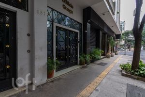 Image 32 - 586744