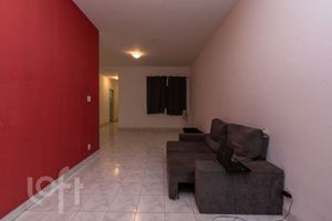 Image 36 - 586744