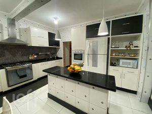 Image 41 - 586858