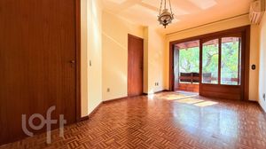 Image 17 - 588914