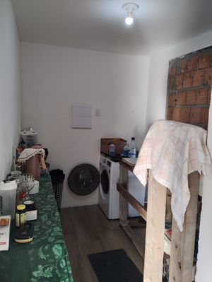 Image 20 - 589091