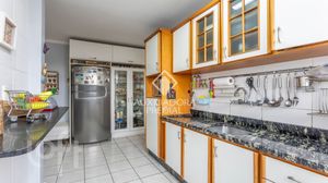 Image 4 - 589262