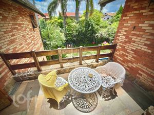 Image 6 - 589734