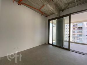 Image 22 - 589947