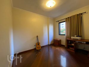 Image 8 - 590128