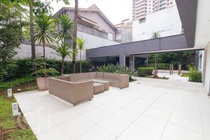 Image 101 - 590197