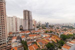 Image 15 - 590197