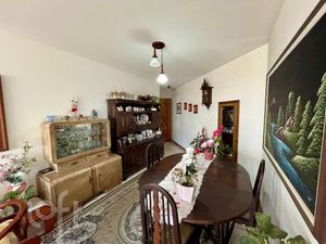 Image 3 - 590768