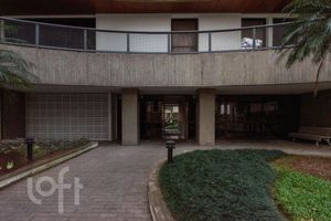 Image 14 - 590897