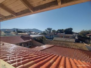 Image 18 - 590944