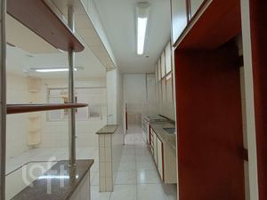 Image 10 - 591073