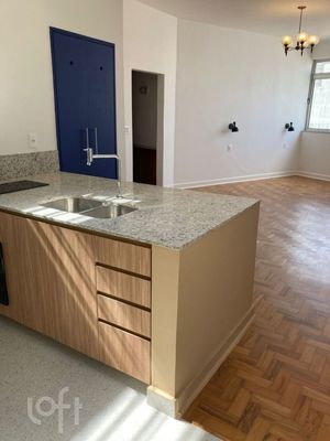 Image 17 - 591141
