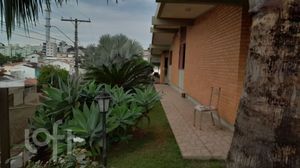 Image 9 - 591162