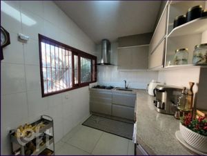 Image 19 - 591162