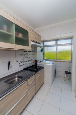 Image 17 - 591211