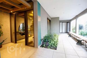 Image 22 - 591416