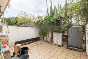 Image 72 - 591532
