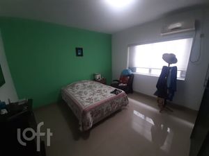 Image 13 - 591646