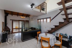 Image 7 - 591709