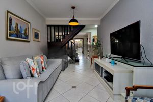 Image 1 - 591846