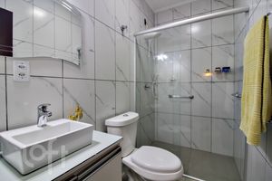Image 14 - 591846