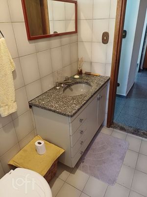 Image 9 - 592448