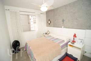 Image 11 - 592507