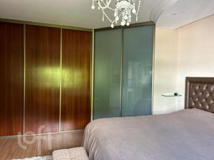 Image 19 - 592816