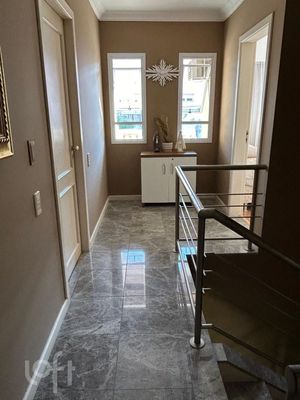 Image 1 - 592816