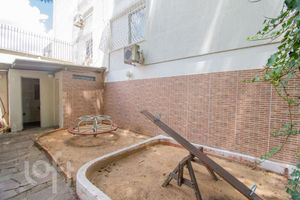 Image 32 - 593192