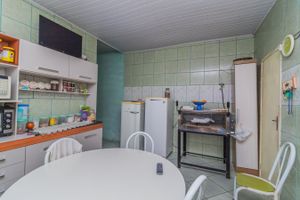 Image 3 - 593438