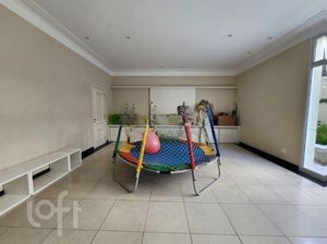 Image 21 - 593842