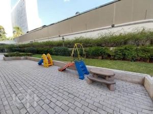 Image 17 - 593896
