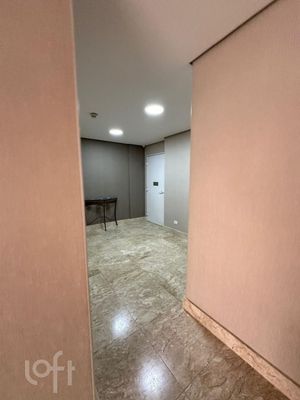 Image 16 - 594215