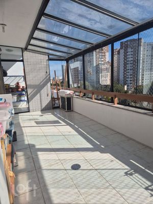 Image 26 - 594395
