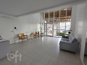 Image 21 - 594693