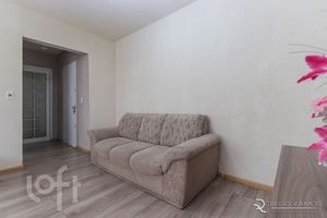 Image 11 - 595161