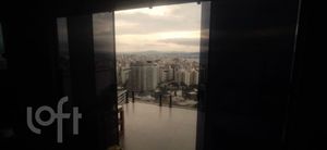 Image 12 - 595523
