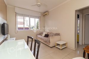 Image 9 - 595564