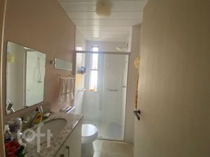 Image 8 - 595680