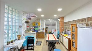 Image 44 - 596261