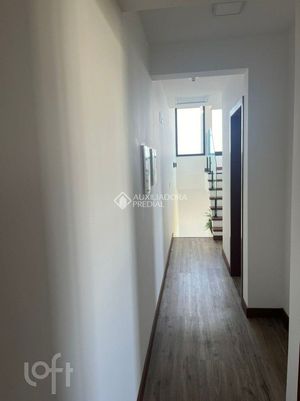Image 11 - 596548