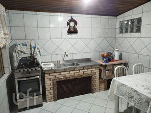 Image 2 - 596569