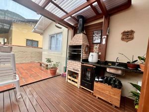 Image 14 - 599292