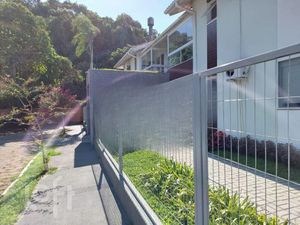 Image 27 - 601797