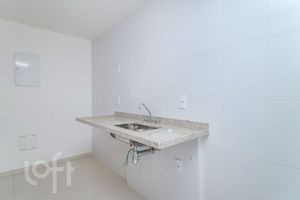 Image 7 - 601882